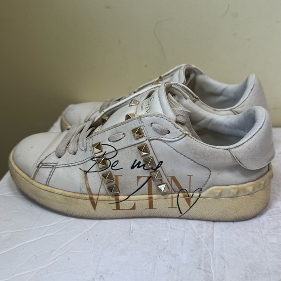 Valentino Garavani Rockstud Leather Sneakers Lace Up Trainers Shoes Graphic Rare - Picture 3 of 16